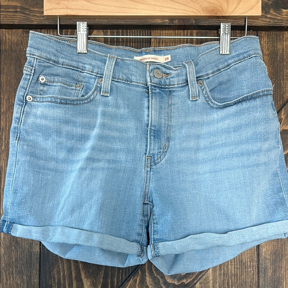 Levi light Blue Denim Shorts